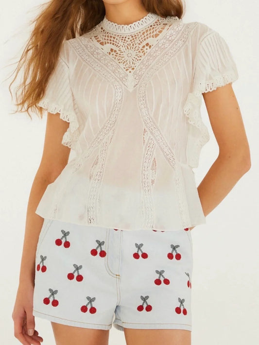 Farm Rio Off White Blouse with Appliques in Off White